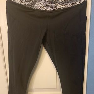 LuluLemon running capris size 10
